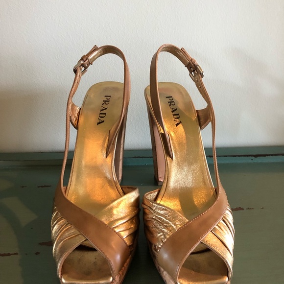 Prada gold sandals size 38 - Picture 6 of 7